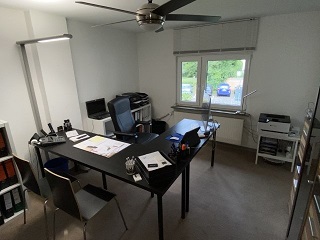 B&uuml;ro1